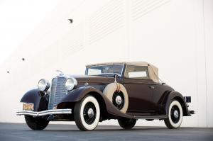 1933 Lincoln Model KA Convertible Roadster by Dietrich